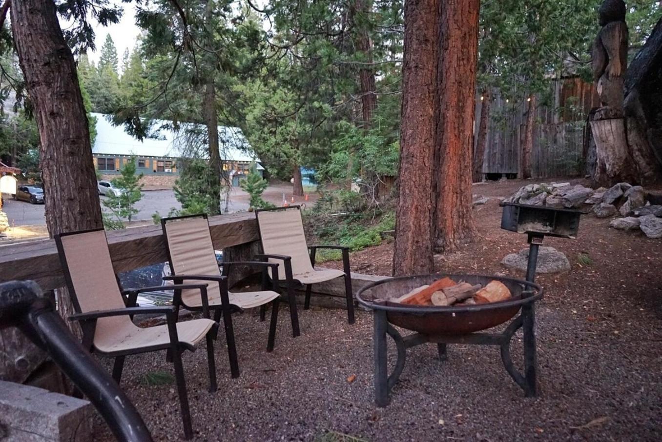 Multi-Family Mountain Getaway Villa Shaver Lake Exterior photo